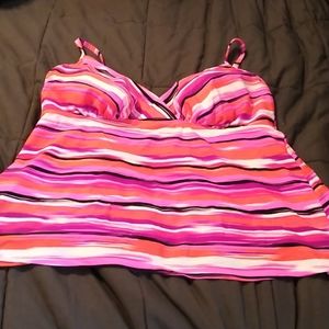 Bathing suit top only. Size 16W